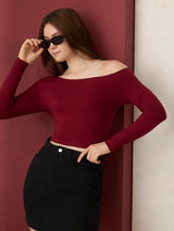 Women's Red Casual Fitted Solid Top