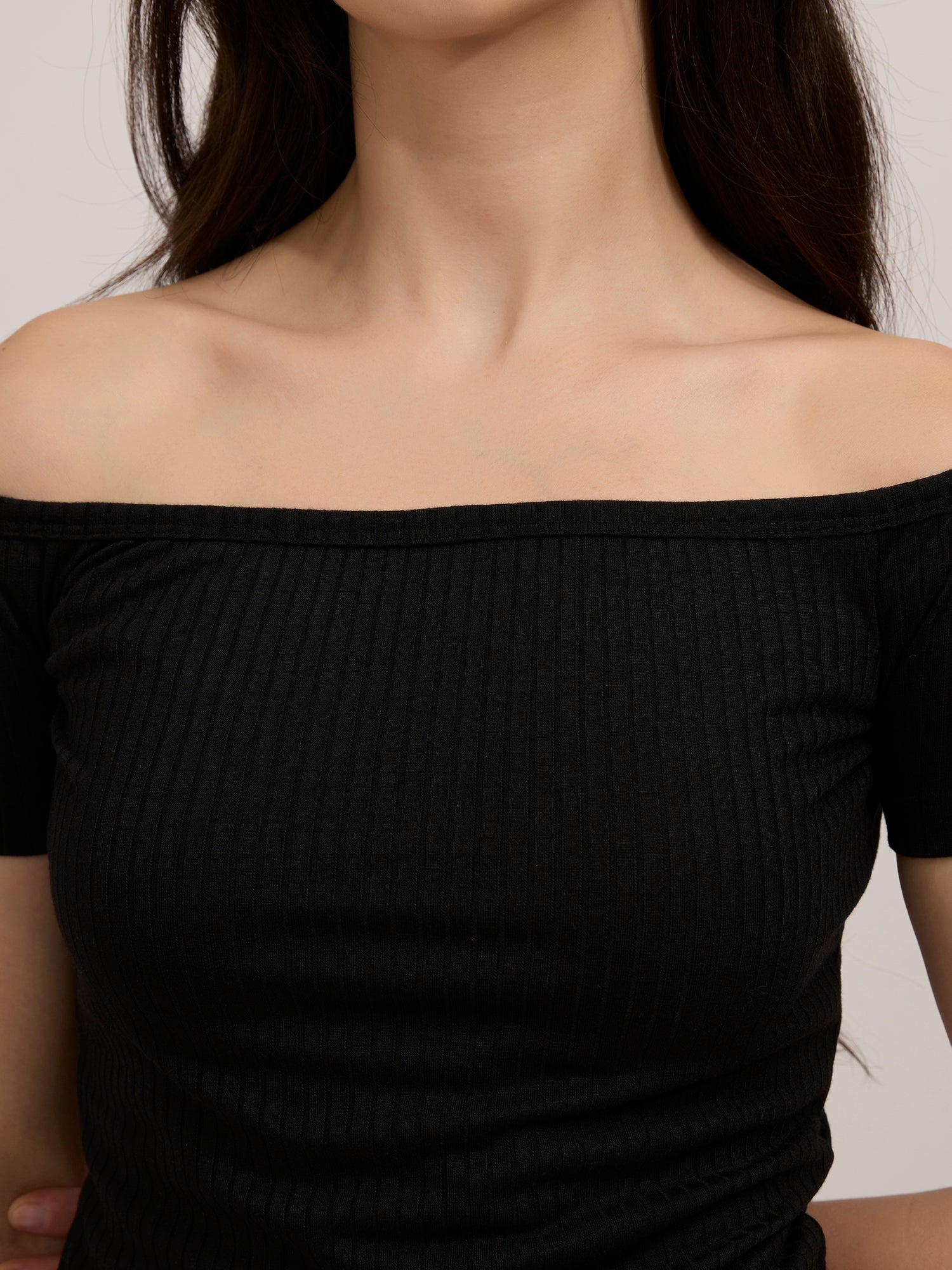 Women's Black Casual Fitted Solid Top