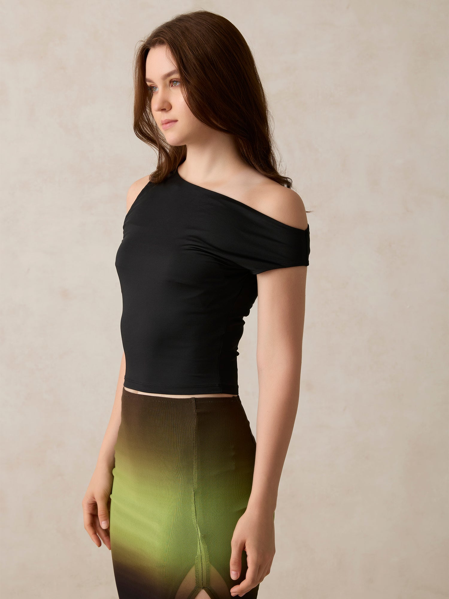 Women's Black Casual Skinny Fit Solid Top