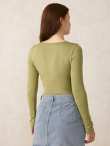 Women's Green Casual Slim Fit Solid Top