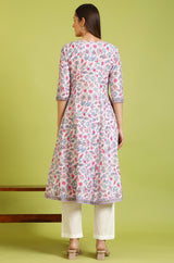 Women's Pink Floral Printed Flared Cotton Kurta And Trouser