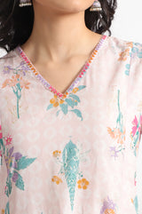 Women's Light Pink Floral Printed Straight Pure Cotton Kurta and Leggings