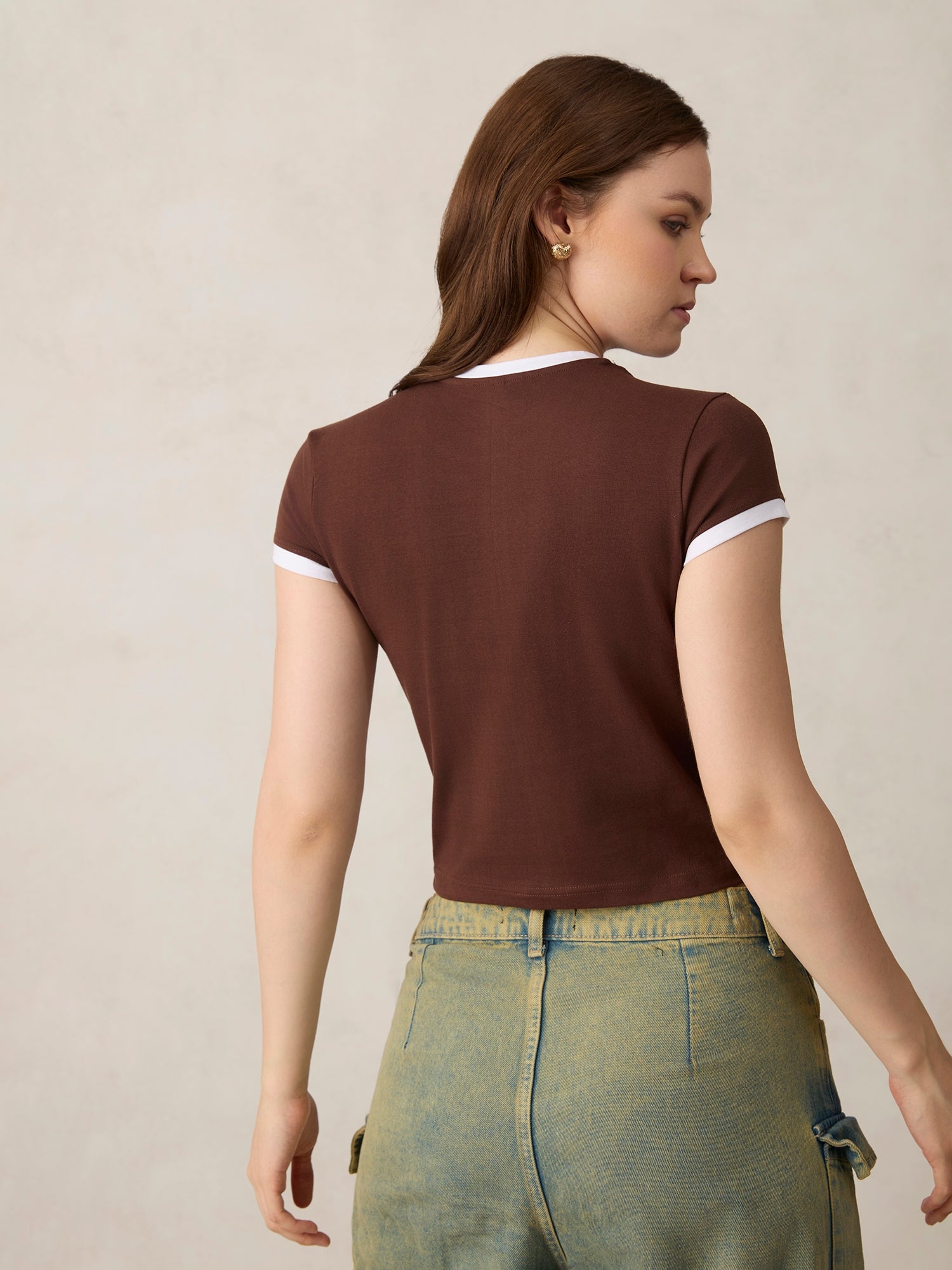 Women's Brown Graphic Cropped Tshirt