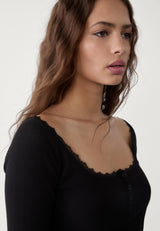 Women's Black Casual Regular Fit Solid Full Sleeves Top