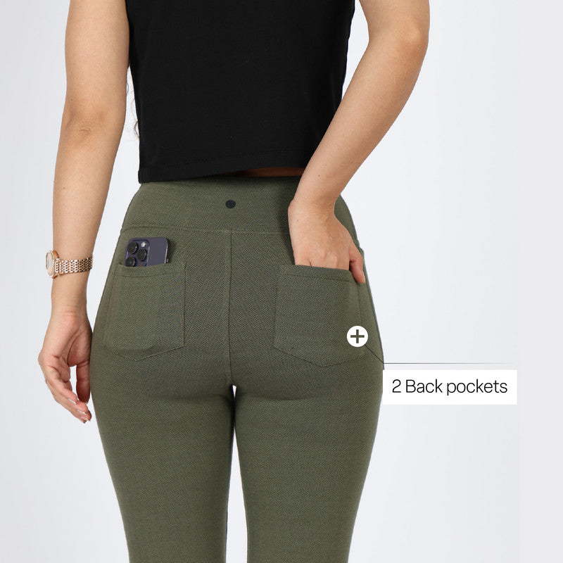 Women's Green Sports Solid Pant