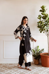 Women's Black Fusion Regular Fit Printed Full Sleeves Kurtas Sets