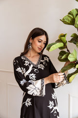Women's Black Fusion Regular Fit Printed Full Sleeves Kurtas Sets
