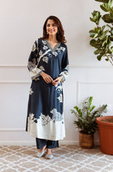 Women's Navy Fusion Regular Fit Printed Full Sleeves Kurtas Sets