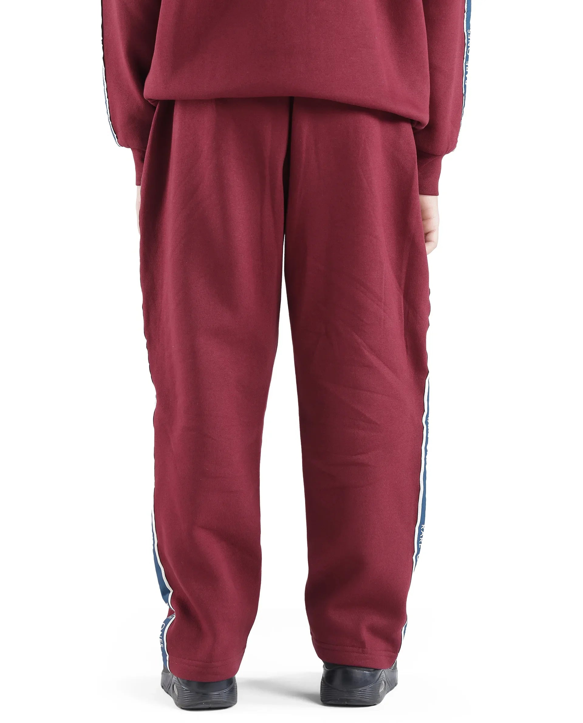 Boys Red Casual Regular Fit Solid Track Pant