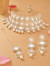 Women's Gold Tone Artificial Stones and Beads Bridal Necklace Earring with Maangtikka Set