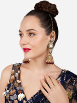 Women's Red and Green Kundan Dazzling Artificial Beads Ethnic Jhumka Earring