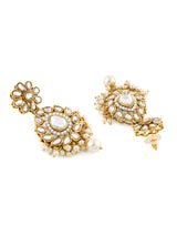 Women's Gold Tone Dazzling Kundan Multistrand Pearls Choker Necklace Earring and Maangtikka Set