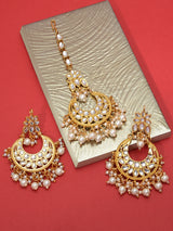 Women's Gold Tone Kundan & Pearls Traditional Earring & Maangtikka Set