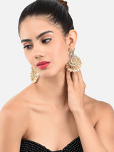 Women's Gold Tone Kundan and Pearls Dangle Earring