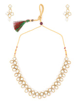 Women's Gold Tone Traditional Kundan and Pearls Necklace with Earring Set