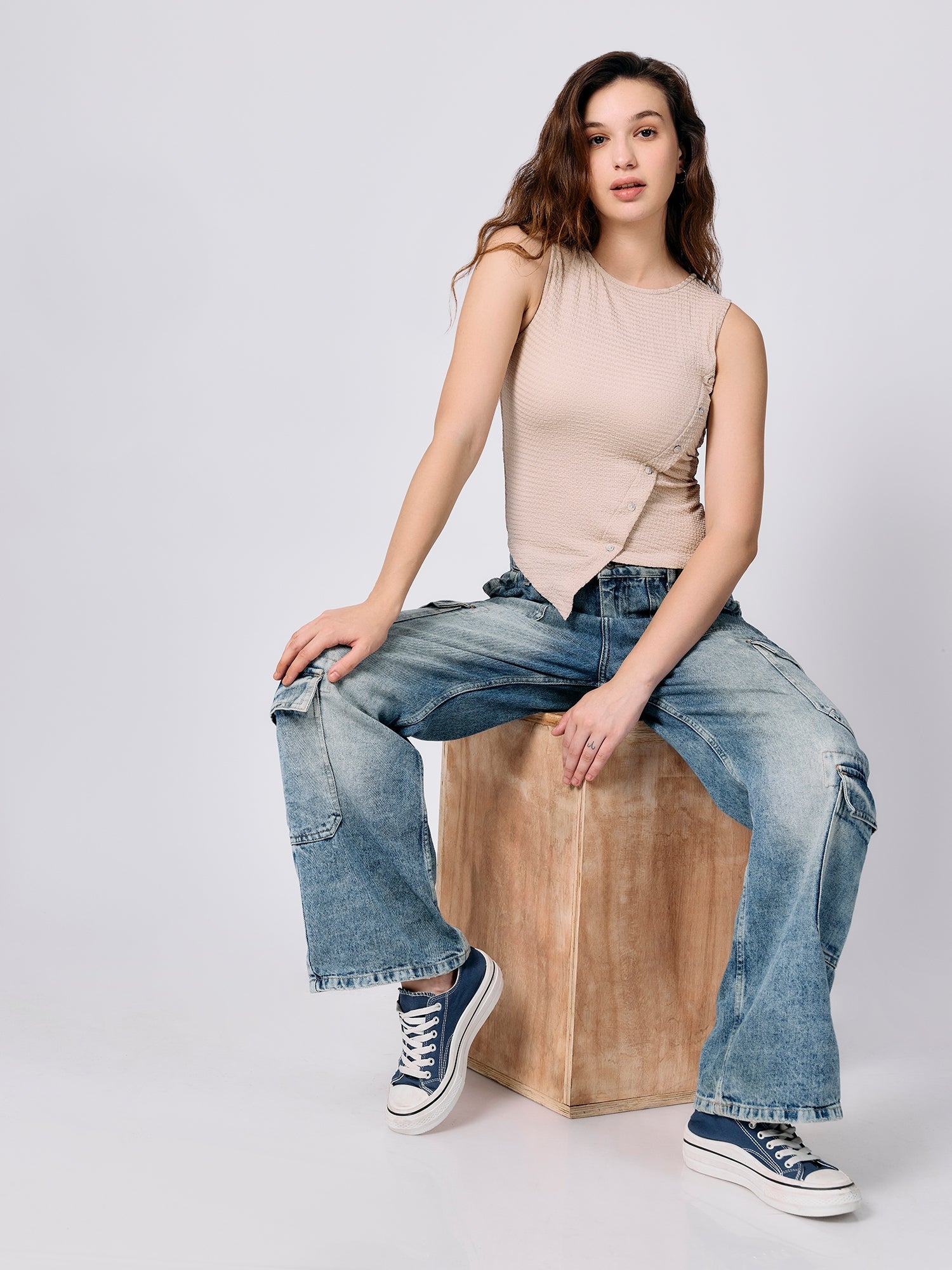 Women's Beige Textured Assymetric Hem Tank