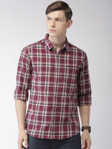 Men's Slim Fit Checkered Full Sleeves Spread Collar Casual Shirt