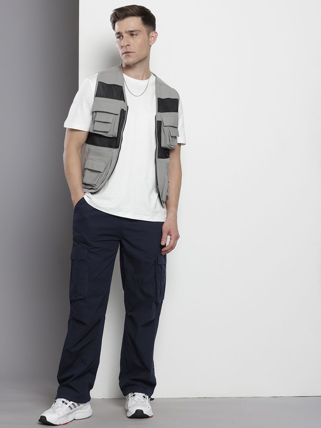 Men's Navy Casual Relaxed Fit Solid Cargo