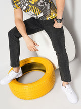Men's Slim Fit Solid Mid Rise Stretchable Jeans
