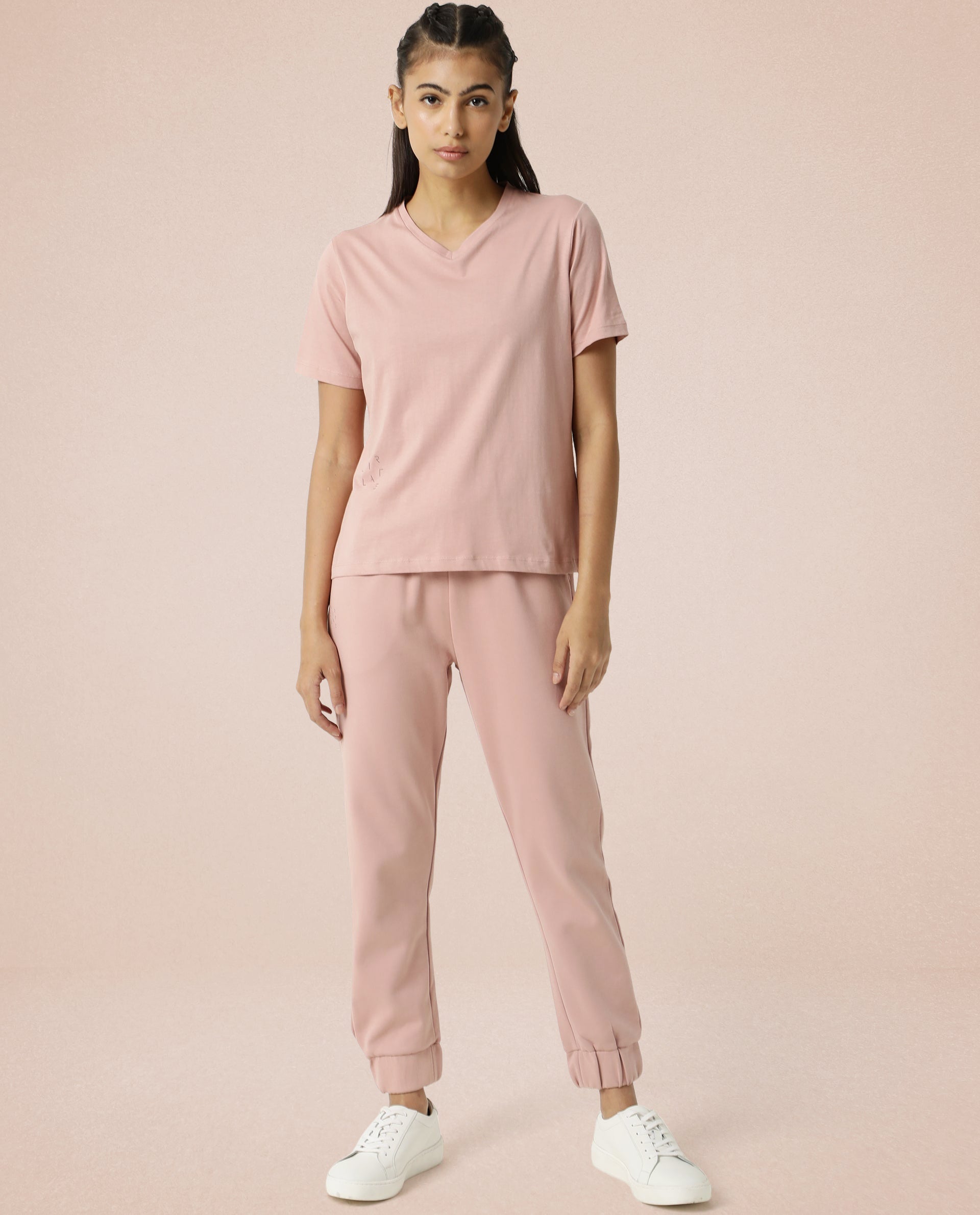 Women's Arvi Pink Cotton Blend Fabric Regular Fit Half Sleeves Solid V-Neck Tshirt