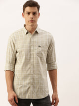 Men's Slim Fit Checkered Full Sleeves Spread Collar Casual Shirt