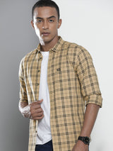 Men's Slim Fit Checkered Full Sleeves Spread Collar Casual Shirt