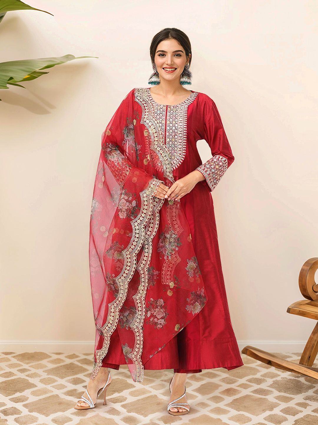 Women's Red Kurta Set with Duppatta