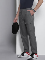 Men's Relaxed Fit Solid Mid Rise Trousers