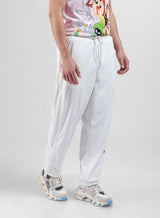 Men's White Regular Fit Solid Mid Rise Jogger