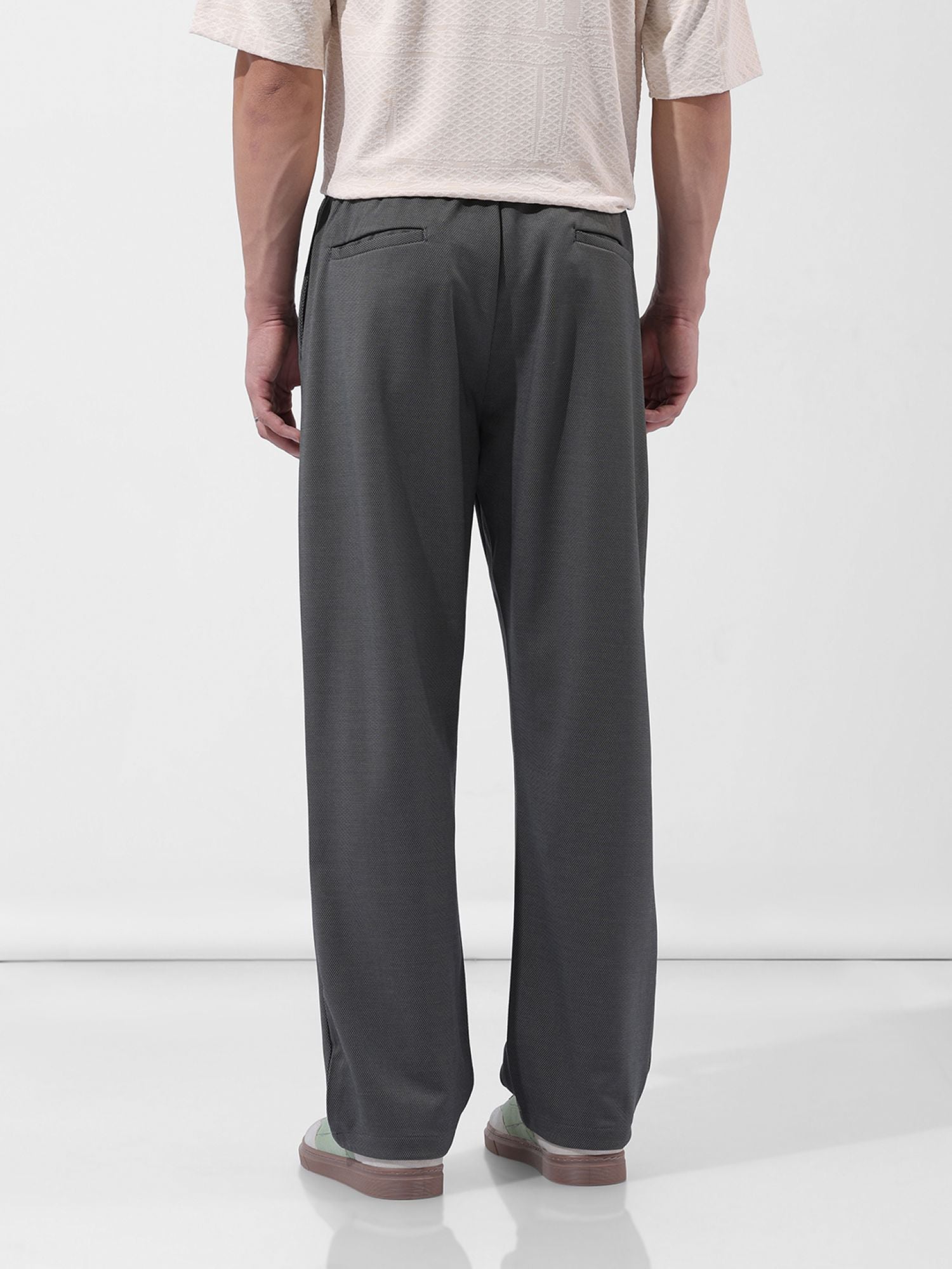 Men's Green Casual Relaxed Fit Solid Track Pants