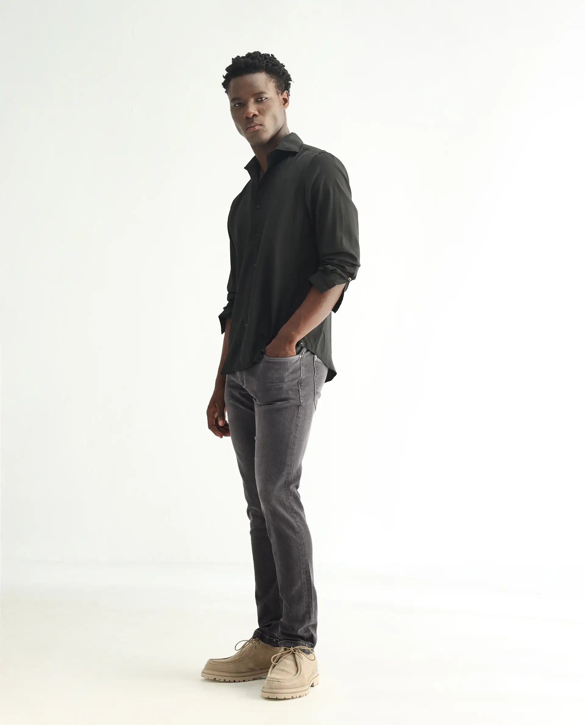 Men's Grey Casual Slim Fit Solid Jeans