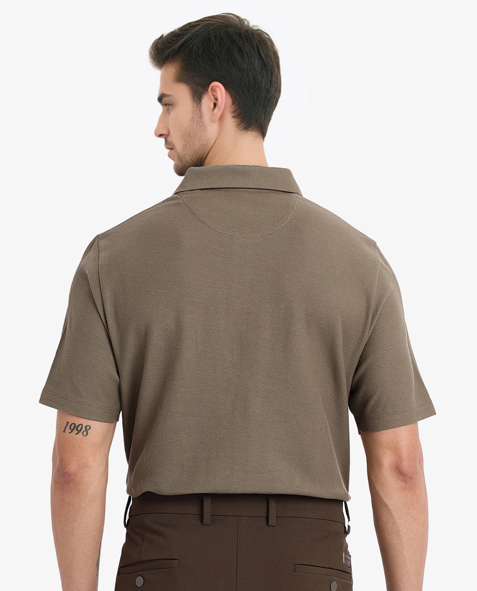 Men's Green Casual Regular Fit Solid Half Sleeves Polo Tshirt