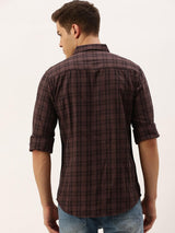 Men's Slim Fit Checkered Full Sleeves Spread Collar Casual Shirt