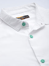 Men's Regular Fit Tropical Half Sleeves Cutaway Collar Casual Shirt