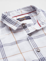 Men's Slim Fit Checkered Full Sleeves Spread Collar Casual Shirt