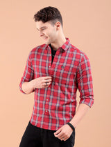 Men's Slim Fit Checkered Full Sleeves Spread Collar Casual Shirt