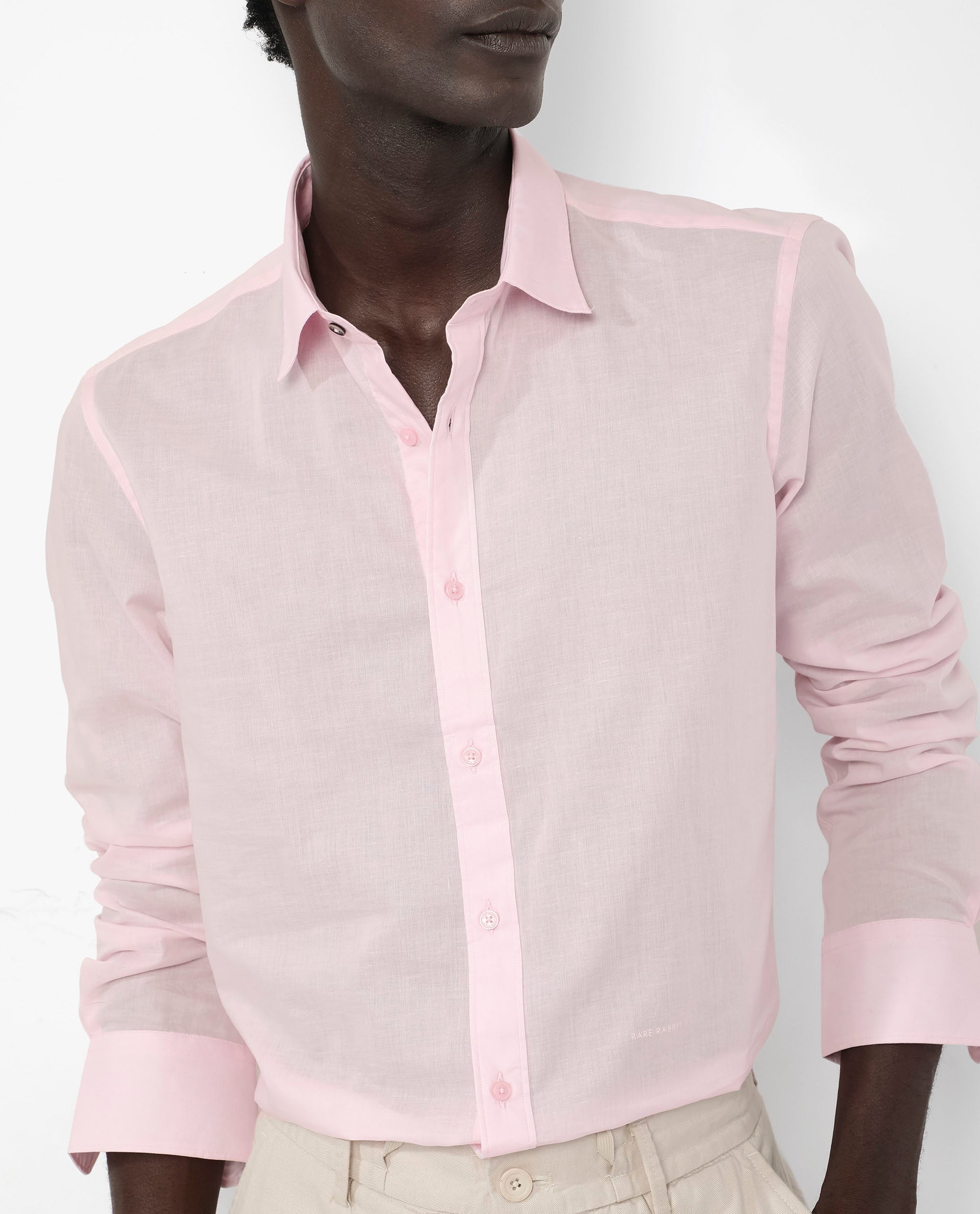 Men's Pink Casual Regular Fit Solid Full Sleeves Shirt