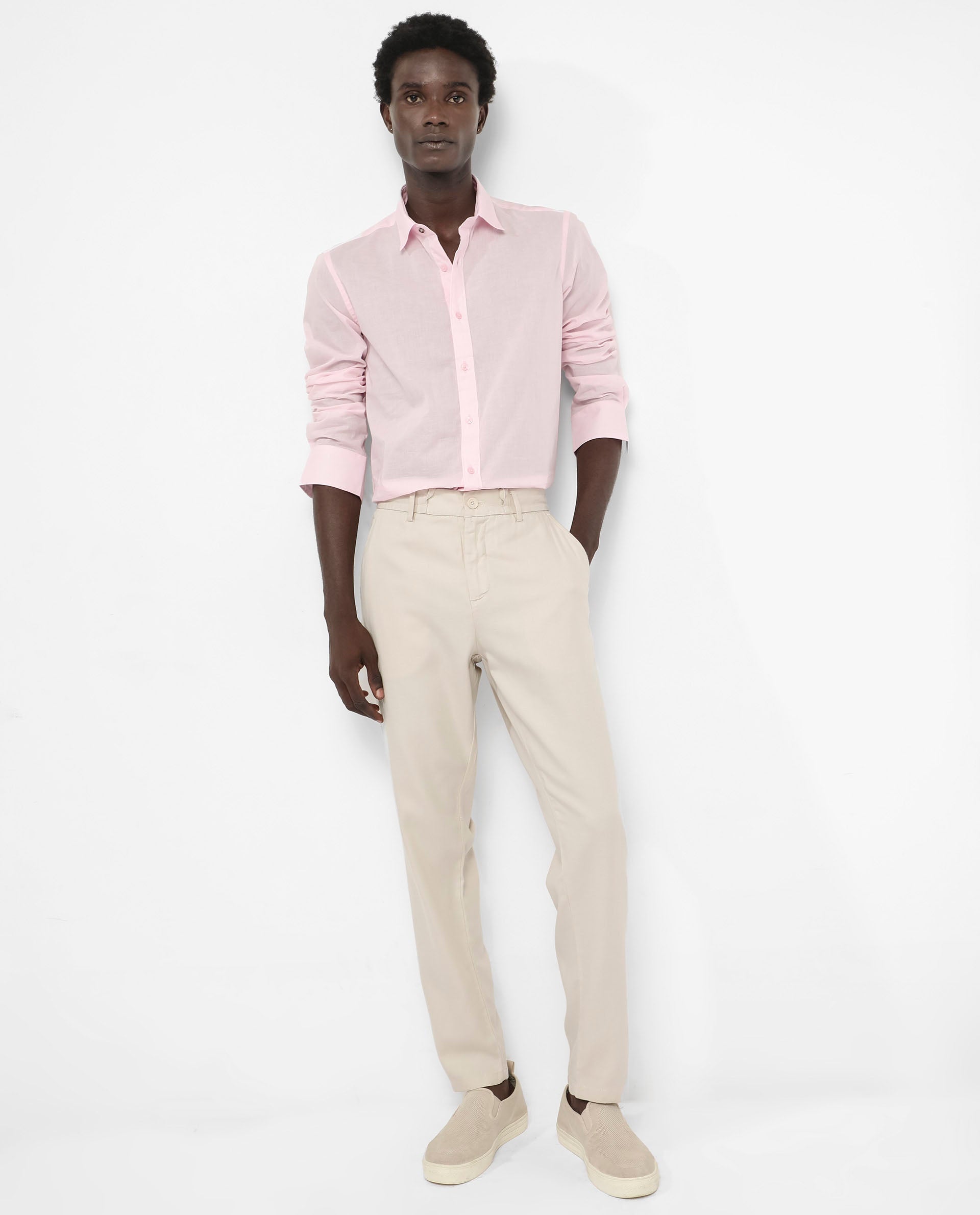 Men's Pink Casual Regular Fit Solid Full Sleeves Shirt