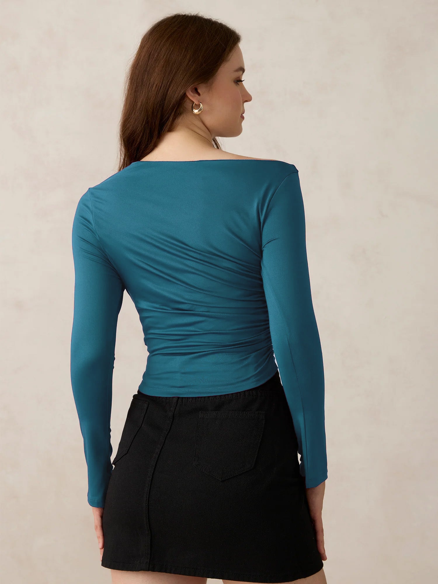 Women's Green Casual Slim Fit Solid Top