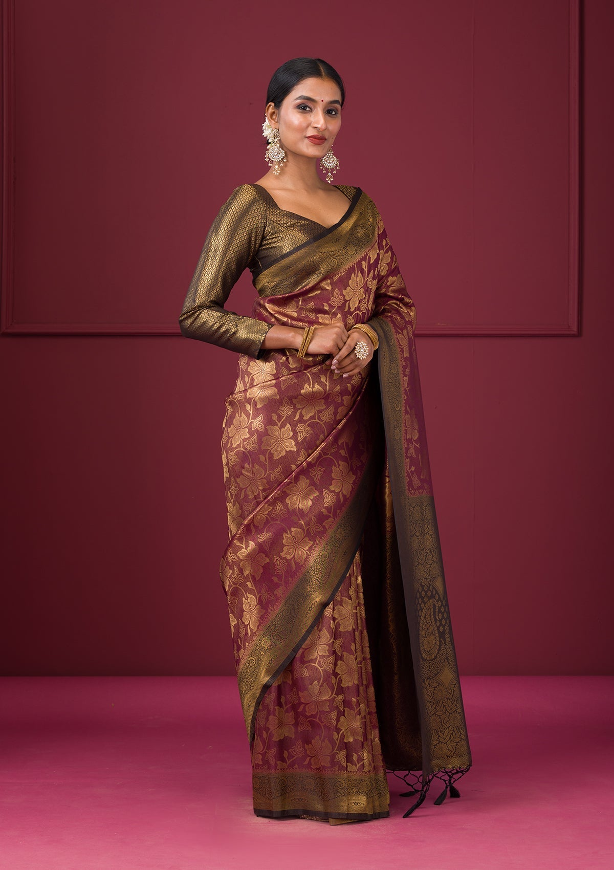 Women's Maroon Zariwork Soft Silk Saree