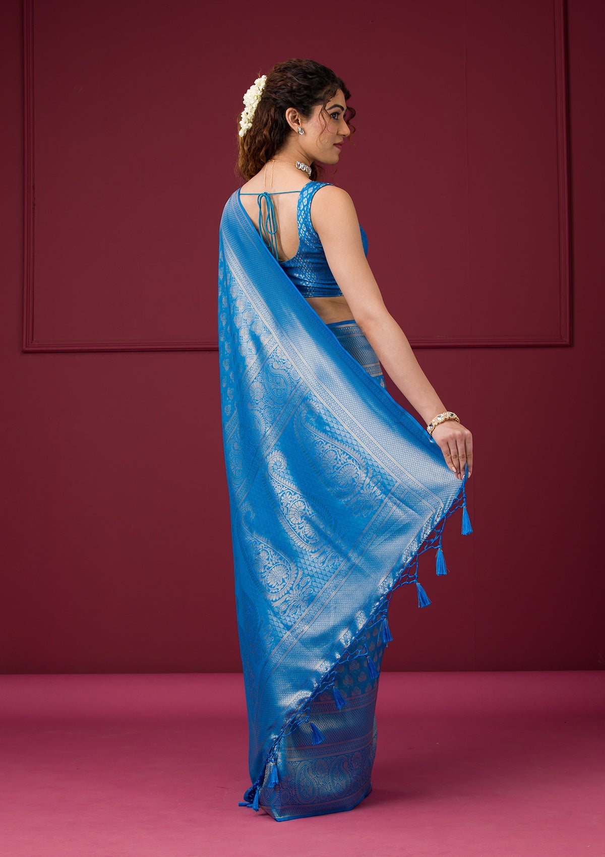 Women's Turquoise Blue Zariwork Art Silk Saree
