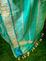 Women's Blue Silk Saree with Blouse Piece