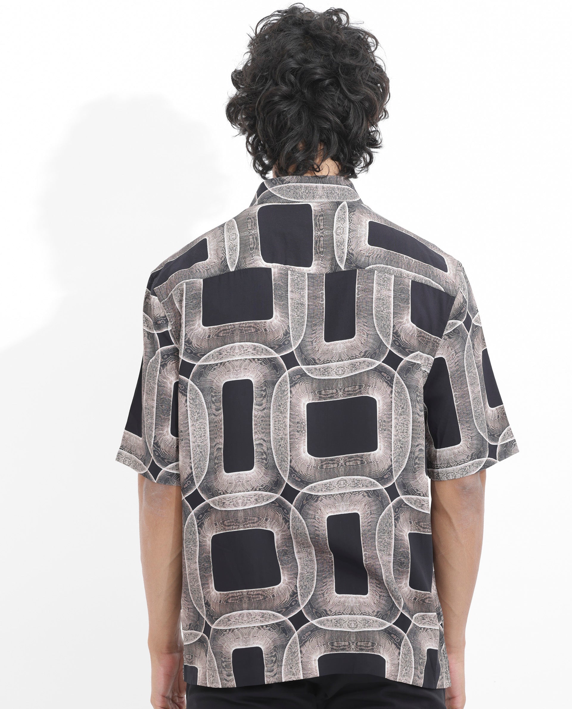 Men's Brown Casual Regular Fit Printed Half Sleeves Shirt