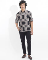 Men's Brown Casual Regular Fit Printed Half Sleeves Shirt