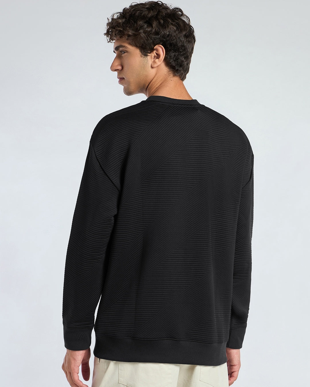 Men's Black Textured Oversized Full Sleeves Sweatshirt