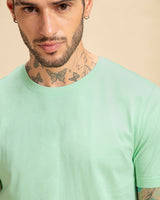 Men's Green Casual Regular Fit Solid Half Sleeves Tshirt