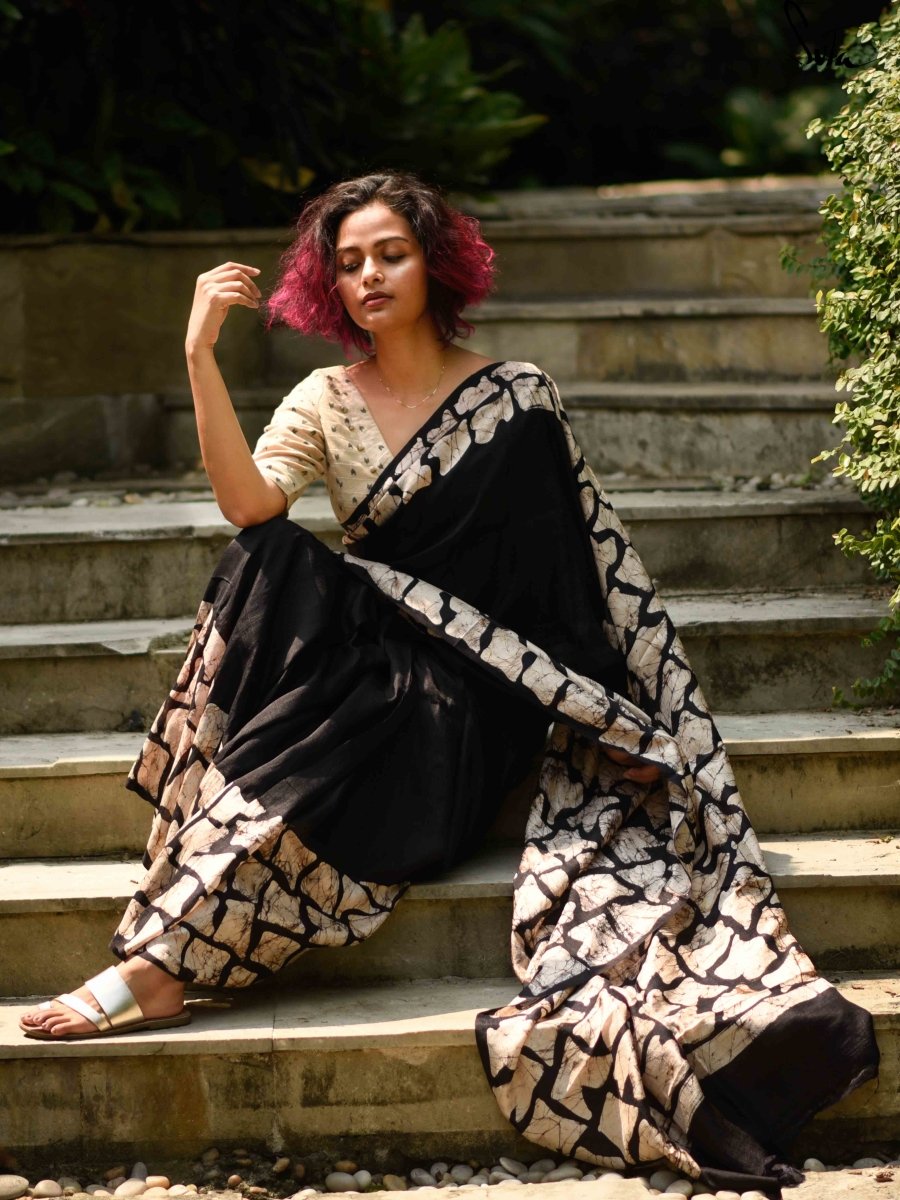 Women's Black Mulberry Silk Saree