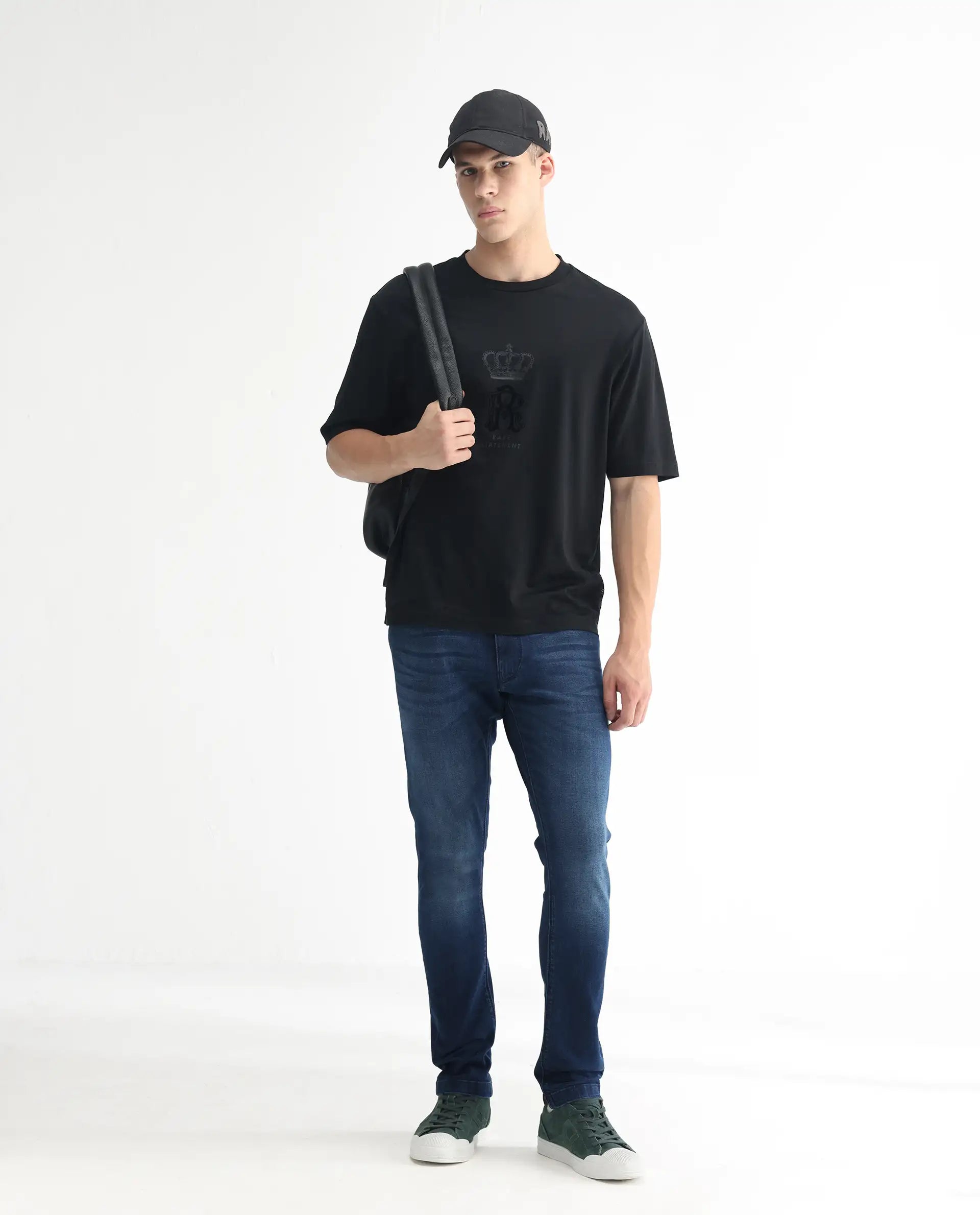 Men's Blue Casual Slim Fit Solid Jeans