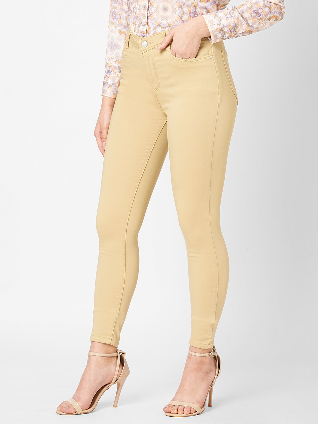 Women's Beige Casual Skinny Fit Jeans