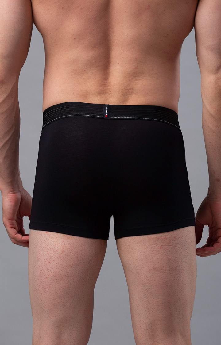 Men's Black Mid-Rise Solid Trunk